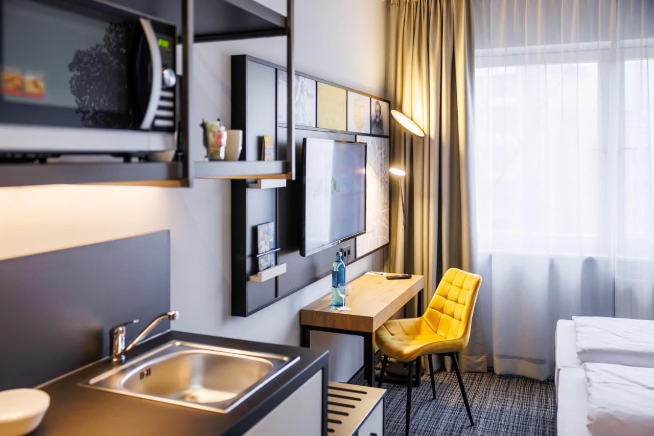 Hotel Luetzow Берлин Экстерьер фото