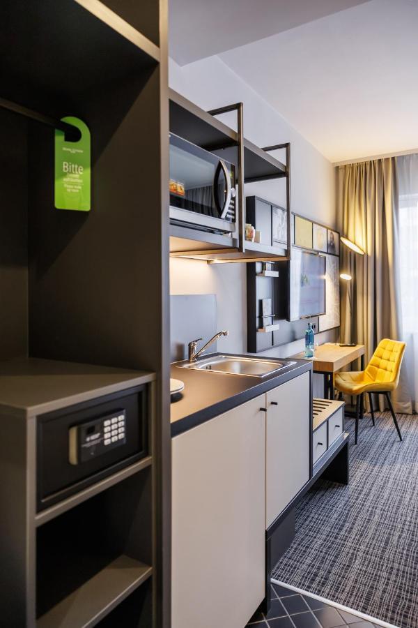 Hotel Luetzow Берлин Экстерьер фото