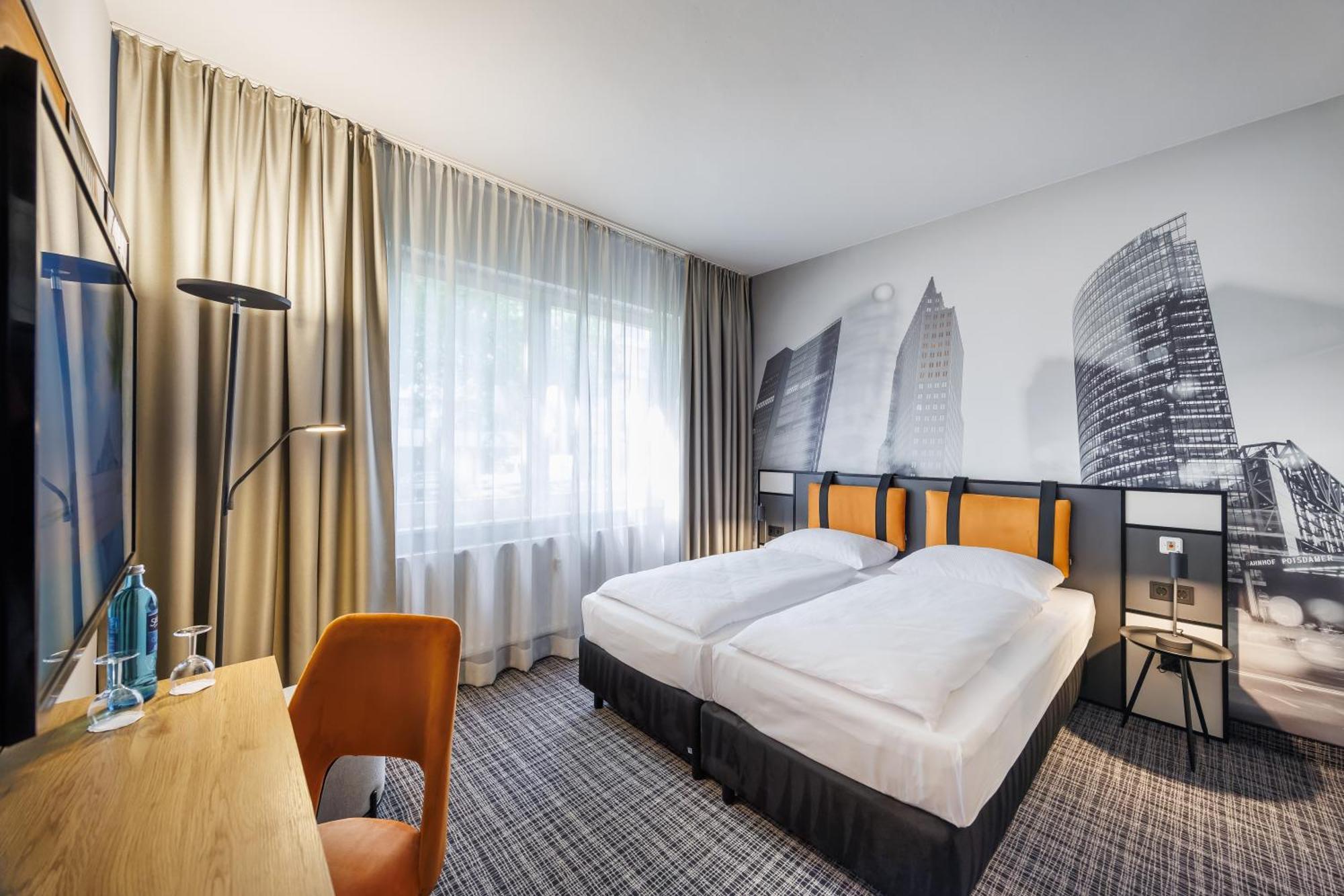 Hotel Luetzow Берлин Экстерьер фото